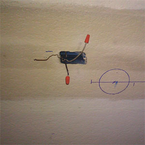 Wires from fluorescent light fixture